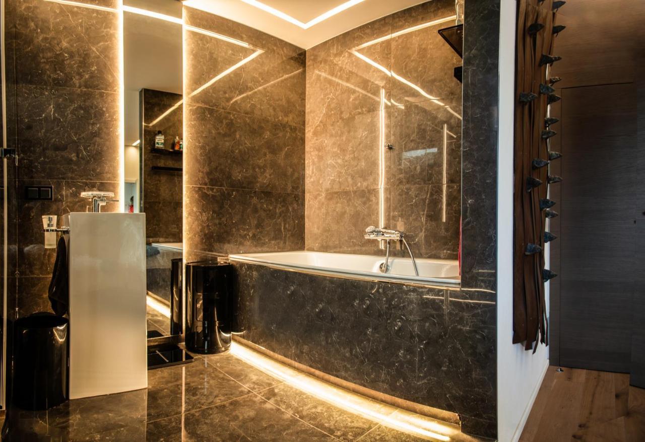 Contemporary Apartment With Fireplace & Terrace بانْشكا بيشتريتْسا المظهر الخارجي الصورة