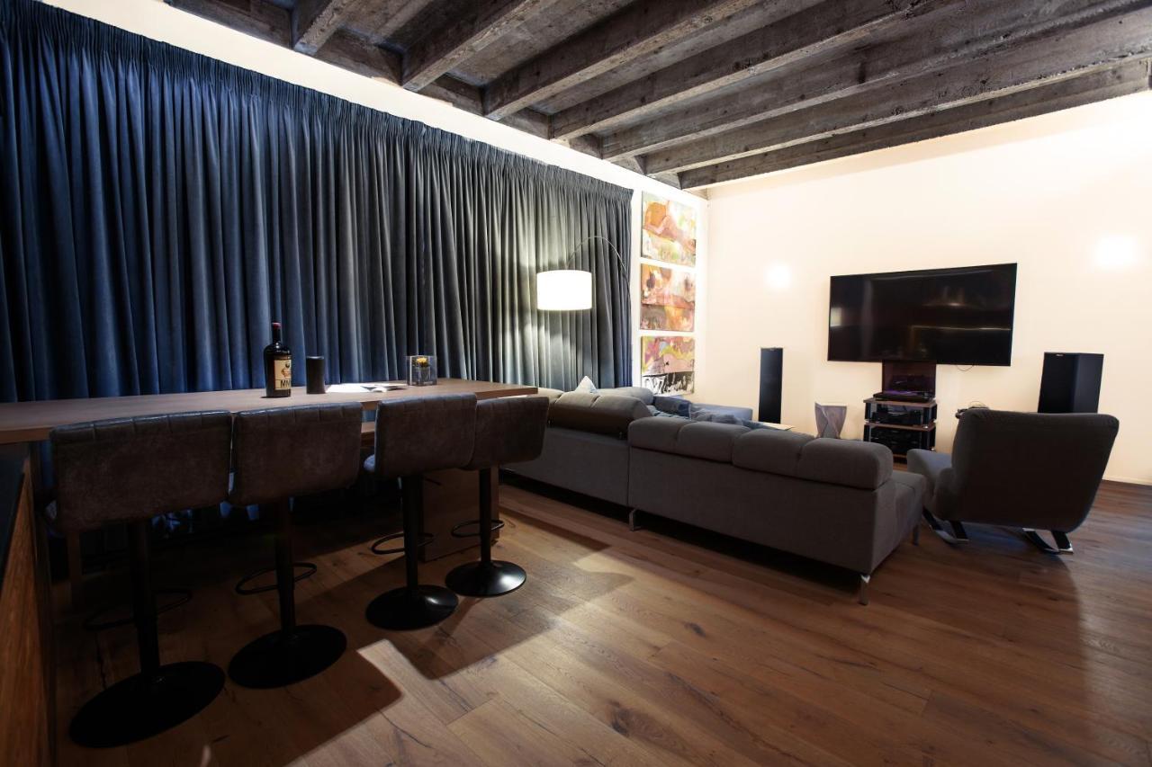 Contemporary Apartment With Fireplace & Terrace بانْشكا بيشتريتْسا المظهر الخارجي الصورة